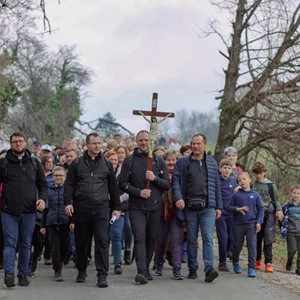 Križni put Jastrebarskog dekanata